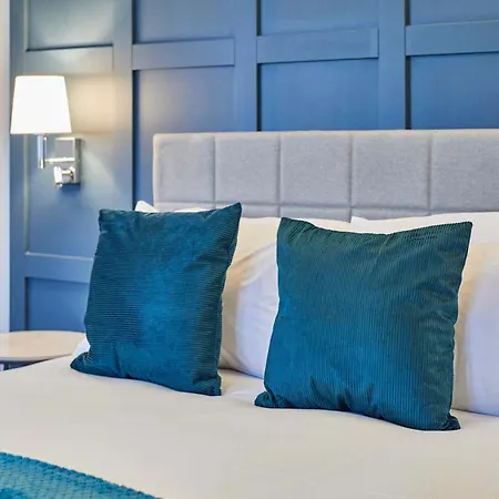Host & - The Langley 3* Whitby