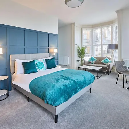 Aparthotel Host & - The Langley