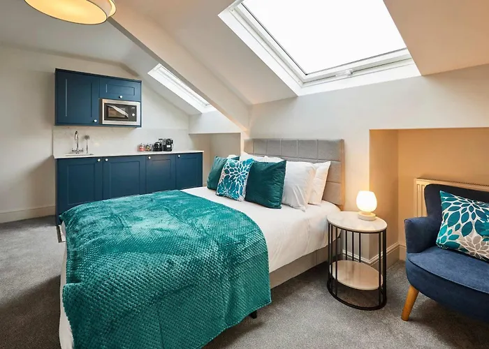 Host & - The Langley 3*