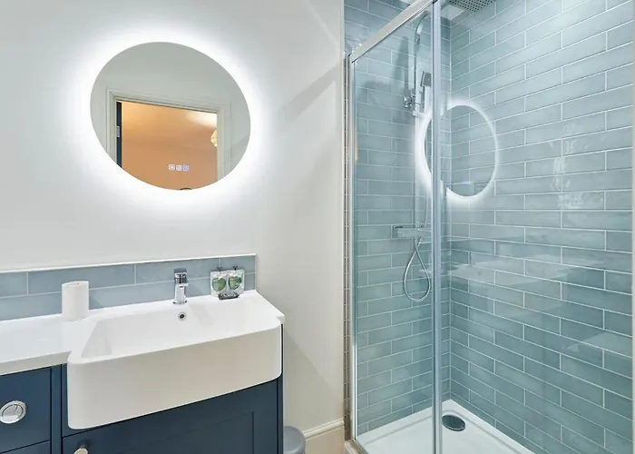 Host & - The Langley 3*