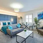 Host & - The Langley
