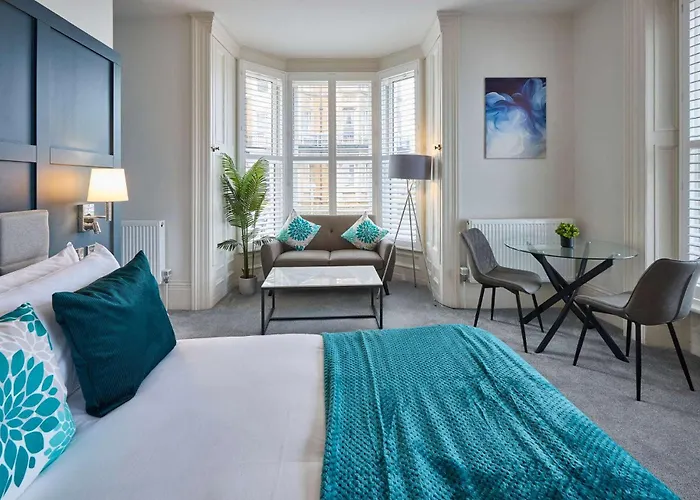 Host & - The Langley 3*