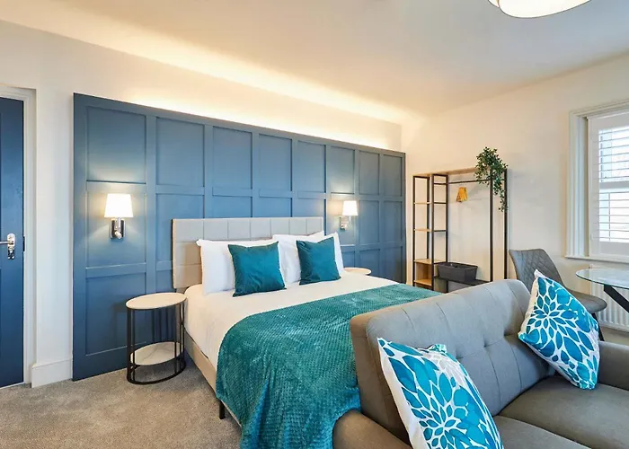 Host & - The Langley Hotel apartamentowy Whitby