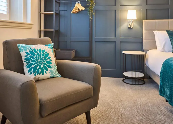 Host & - The Langley Hotel apartamentowy Whitby